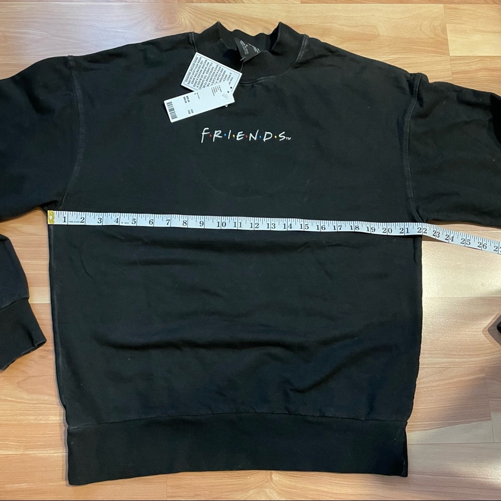 Urban outfitters Friends new with tags vintage feel Mock Neck Sweatshirt size S - Picture 3 of 5